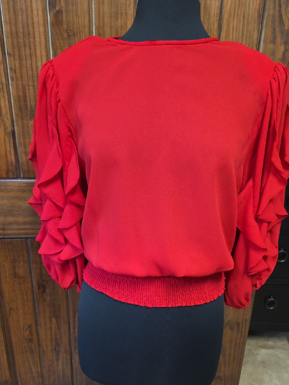 Vintage Claralura Red Ruffle Sleeve Women’s Top - Size 8